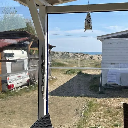 Sea Caravan On The Campeggio