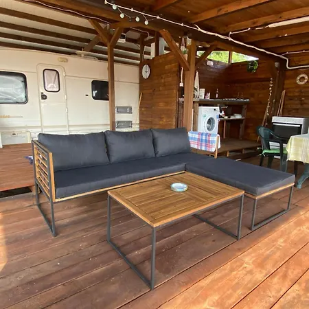 Kemp Sea Caravan On The