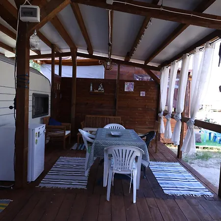 Kemping Sea Caravan On The Kiten