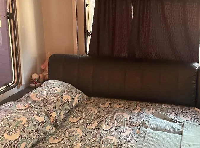 Sea Caravan On The 캠프장 *