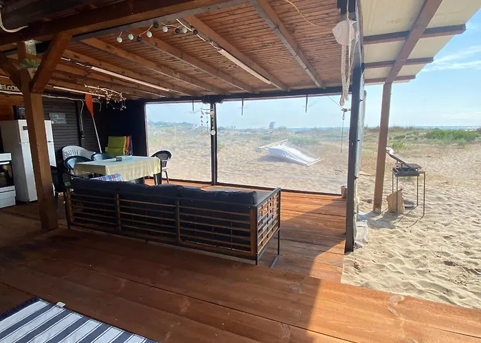 Camping Sea Caravan On The *