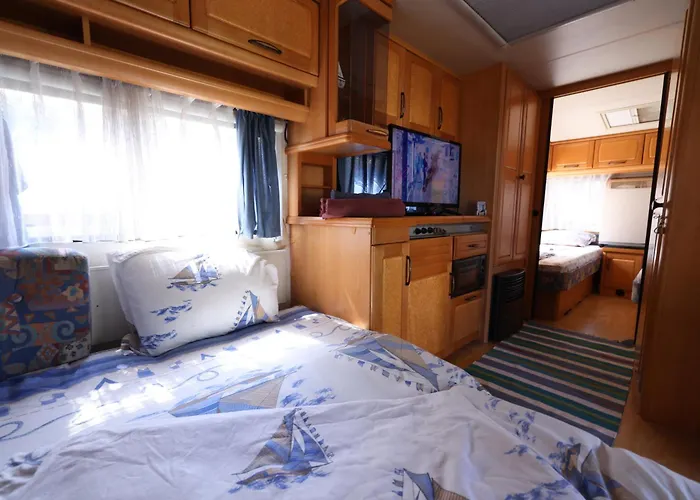 Sea Caravan On The * 키텐